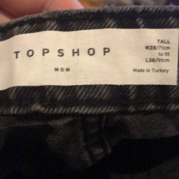 TOPSHOP SIZE 6 TALL HIGH WAISTED TAPERED LEG WASHED BLACK MOM JEANS - Picture 10 of 11
